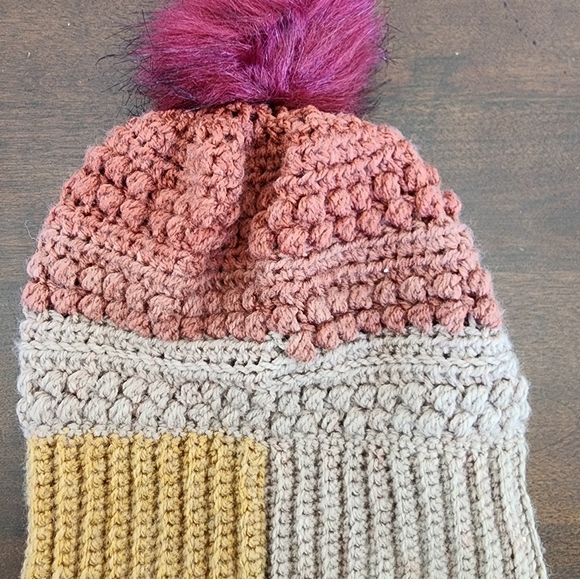 Handmade crochet beanie with pom-pom, perfect for cold weather. - Picture 2 of 2